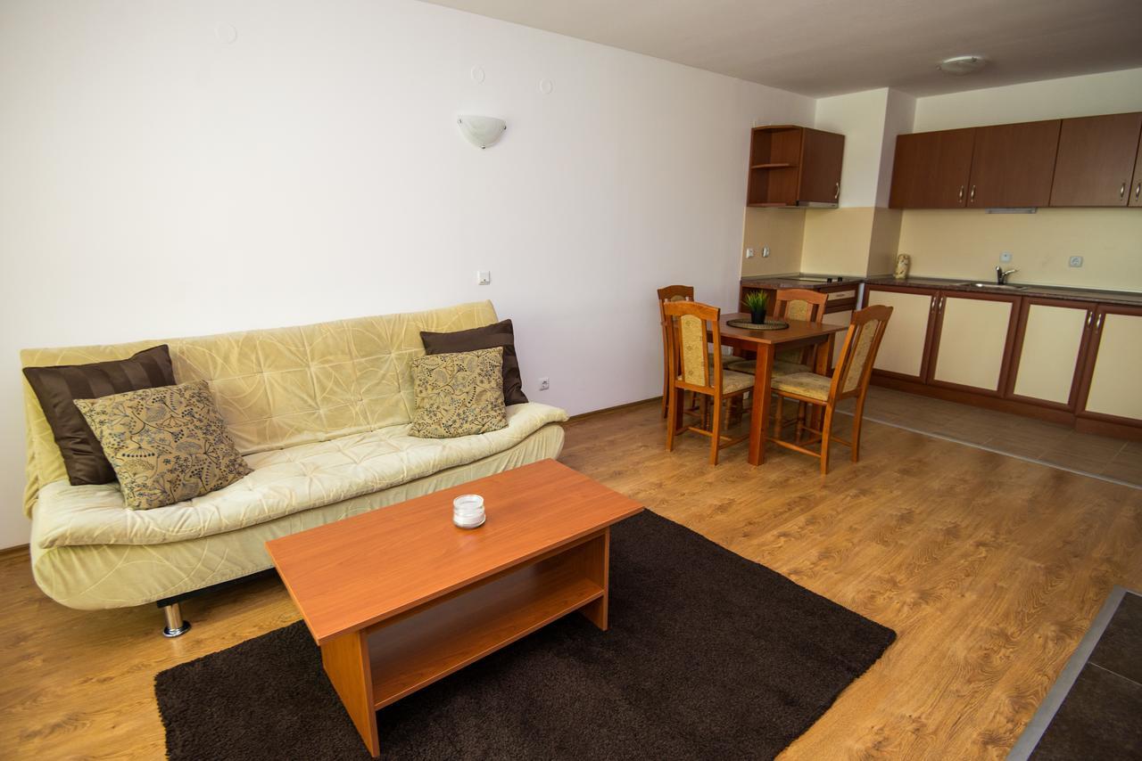 La Pierre Apartments バンスコ エクステリア 写真