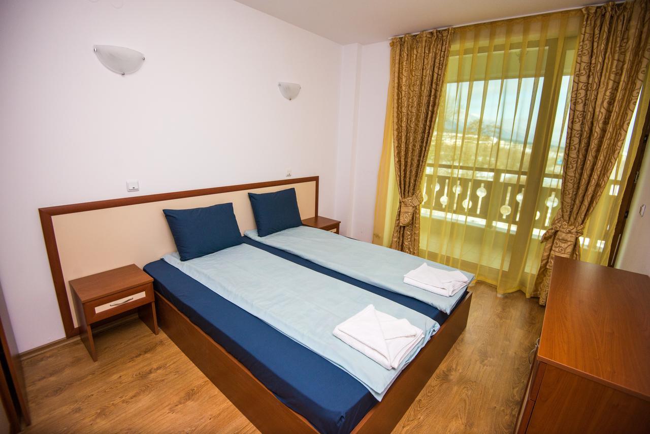 La Pierre Apartments バンスコ エクステリア 写真