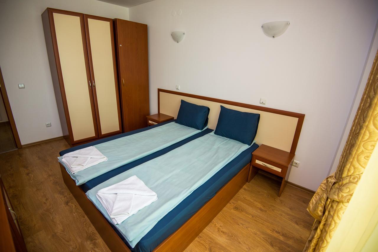 La Pierre Apartments バンスコ エクステリア 写真